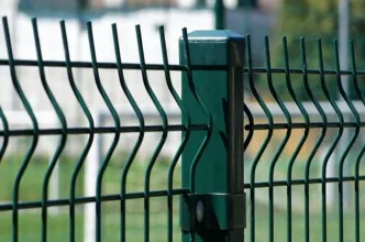 Advantages of Using a Garden Fence Advantages of Using a Garden Fence